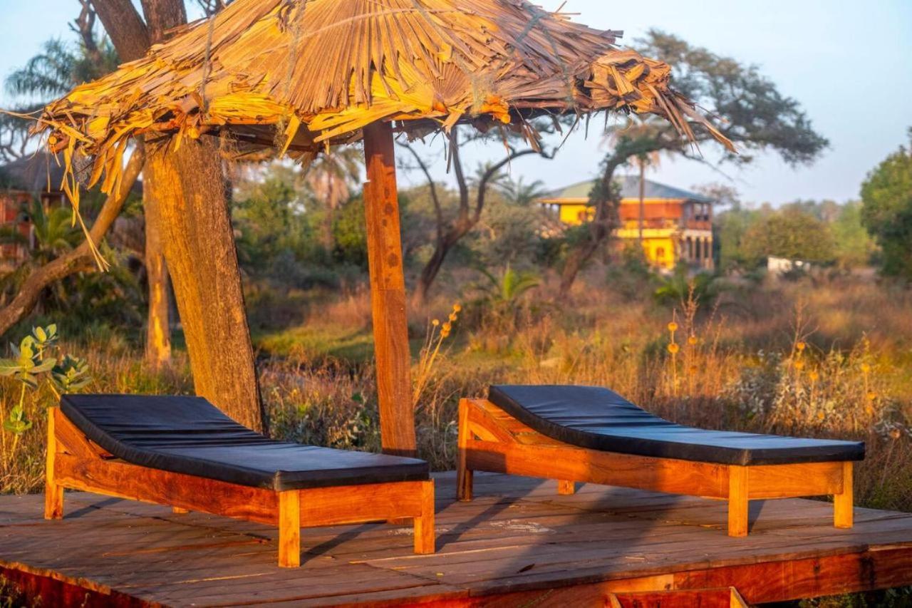 Mansa Musso Lodge Sanyang 外观 照片